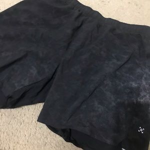 Lululemon Pacemaker shorts